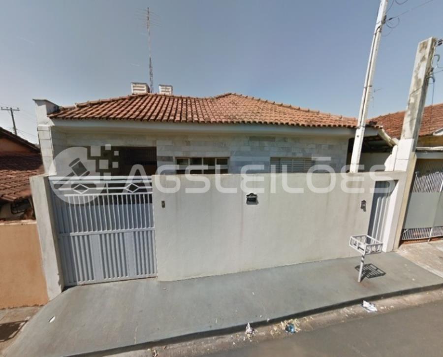 NUA PROPRIEDADE - Imóvel Residencial com 100,90m² A.C., 120,00m² A.T. - Birigui/SP