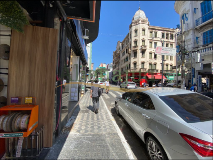 Um prédio situado à Rua Aurora