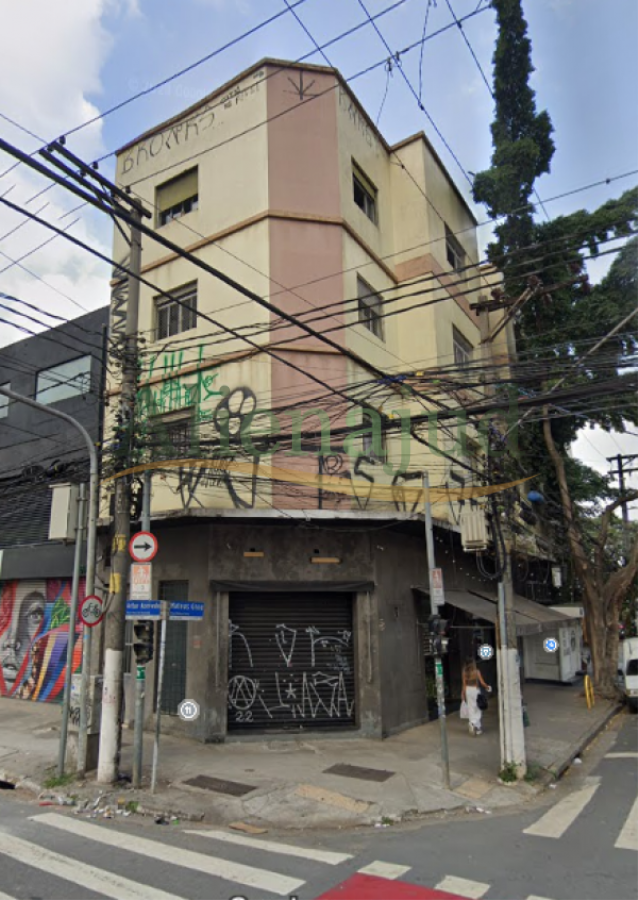 A parte ideal de 16,66% de um prédio c/ área total construída de 486,04m² situado à Rua Arthur Azevedo - São Paulo/SP
