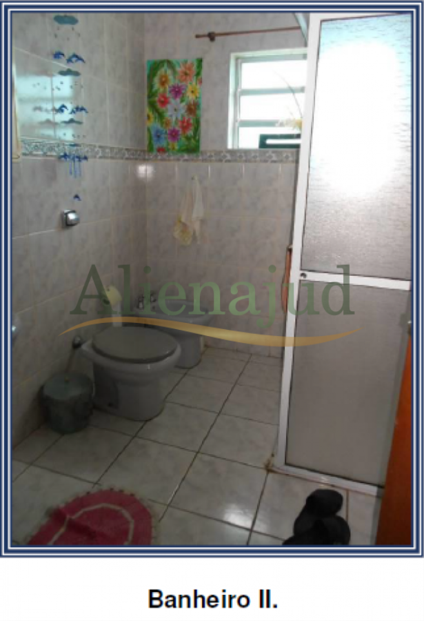 Casa c/ área de 182,00m² situado à Rua Tamuatá