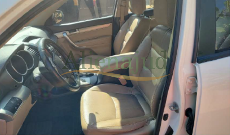 I/Kia Sorento EX2 3.5 G27, branco, 2012/2012 - Araraquara/SP