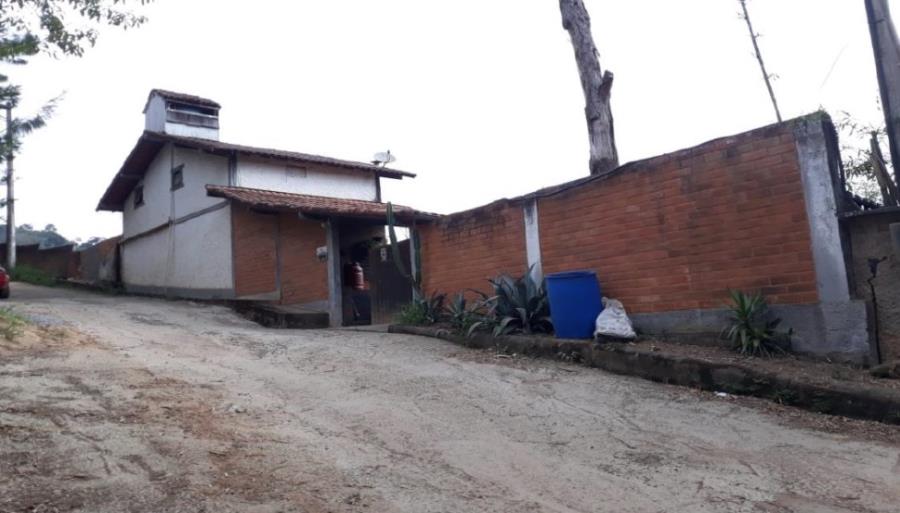 Petrópolis/RJ - Bonsucesso - Casa com 94m² - Petrópolis/RJ
