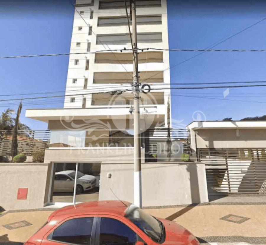Apto 260m² 4 suítes e 4 vaga Ed. Maison Royale - Pirassununga - Pirassununga/SP