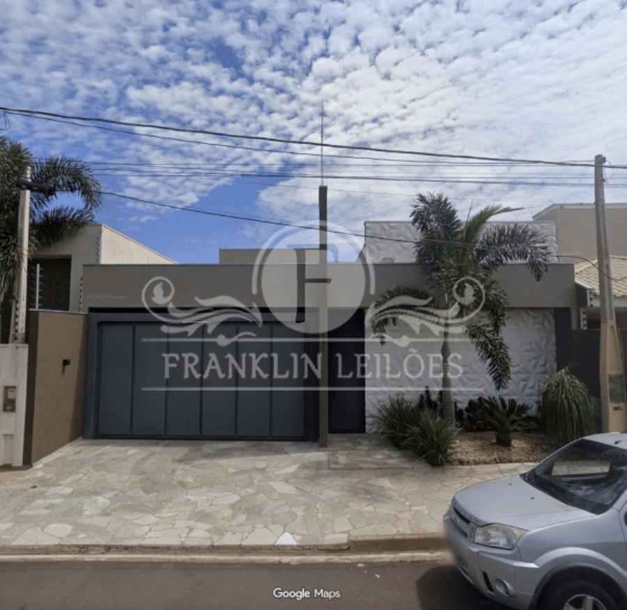 CASA 182,00M² - 02 DORM COM SUÍTE E 2 VAGAS - RES. MONTE CARLO - SANTA FÉ DO SUL