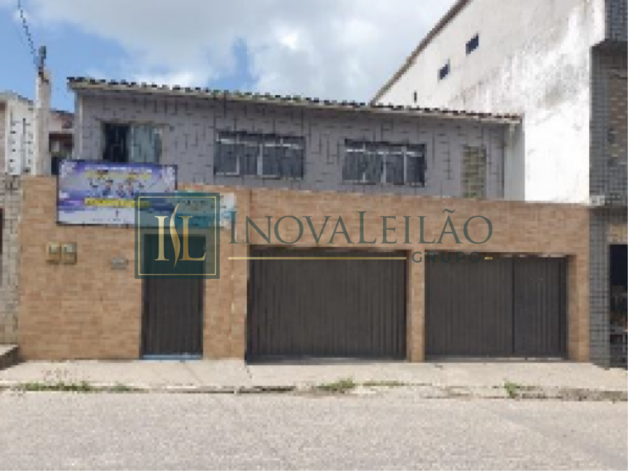 Imóvel c/ área total de 200,00m² em Rio Doce - São Paulo/SP