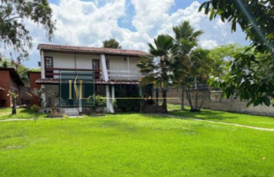 Imóvel c/ 02 Pav. c/ 111,09m², em Gravatá
