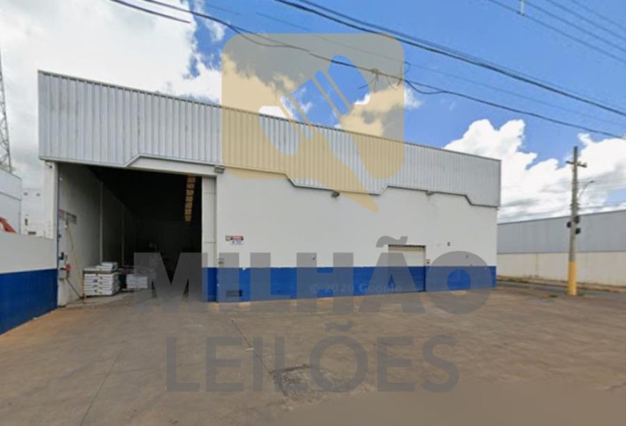 Leilão Extrajudicial de Galpão Comercial - Patos de Minas/MG