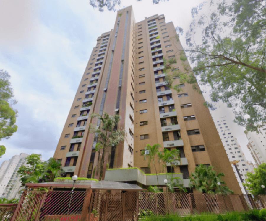 VILA SUZANA - 4 DORM/ 3 SUÍ 3 VAGAS 213M²