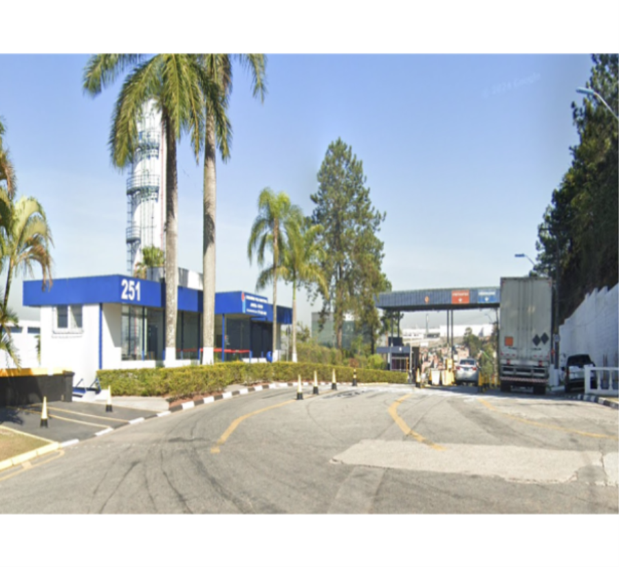 JANDIRA/SP - TERRENO DE 4.534 M² NO POLO IND. DE JANDIRA - Jandira/SP