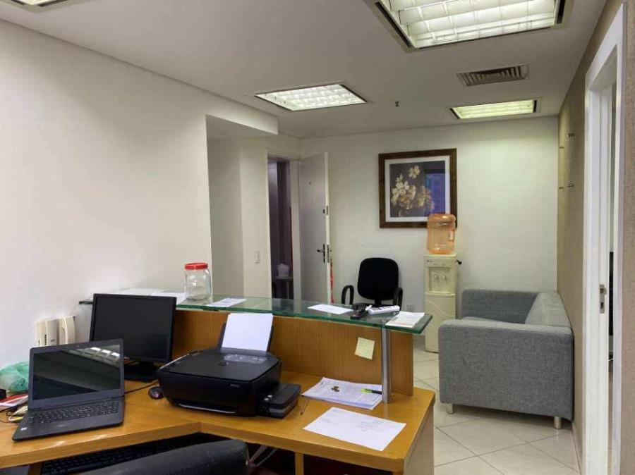 METRÔ MOEMA - CONJUNTO COMERCIAL - 59 M² ÚTEIS - 1 GARAGEM