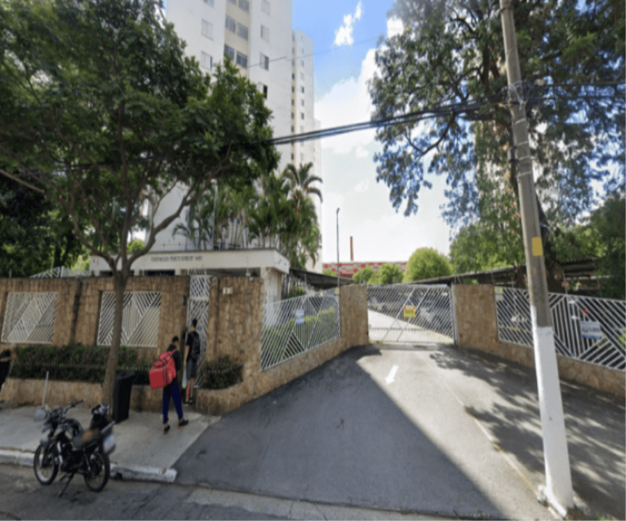 BRÁS - 2 DORM, 1 SALA, 1 COZINHA, 1 BANHEIRO, 1 VAGA