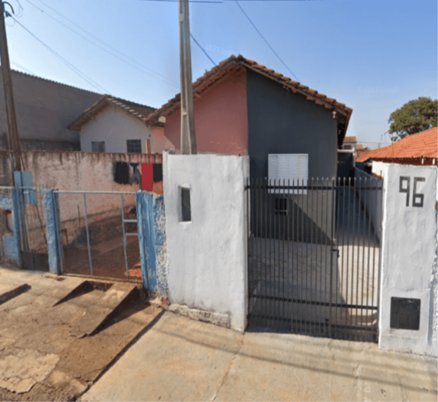 ITAPETININGA/SP - 2 CASAS COM 57M² ÚTEIS CADA, 125M² TERRENO