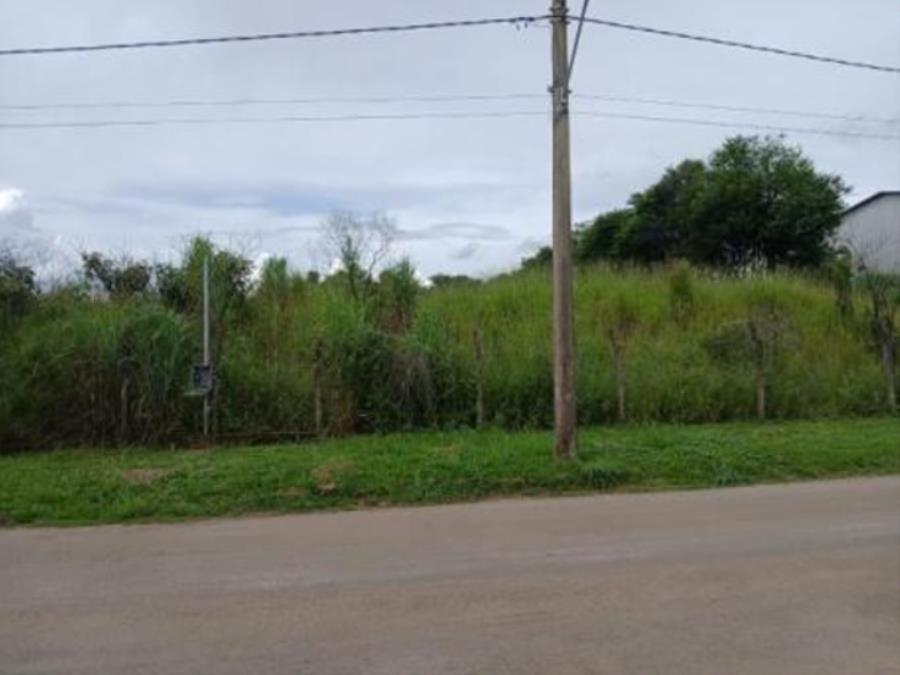 Lote nº 54, Quadra nº 07, situado na Rua Imbiara, no loteamento denominado Distrito Industrial, Araxá/MG, com área de 1.882,19m², matriculado sob nº 19.619 no Registro de Imóveis de Araxá. - Araxá/MG