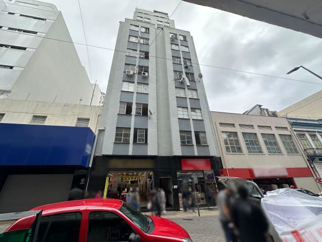 Apto nº 1.304 c/ 24,37m² - Ed. Cimex-Uhr - Centro