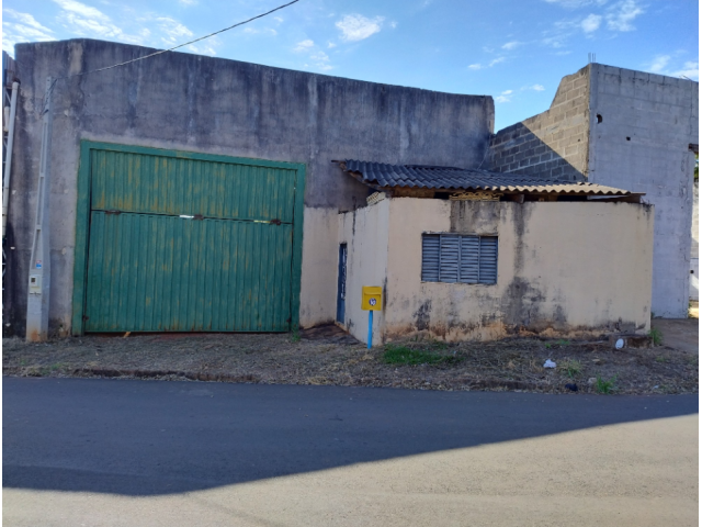 Salão comercial/industrial c/ 200m² - Uchoa/SP