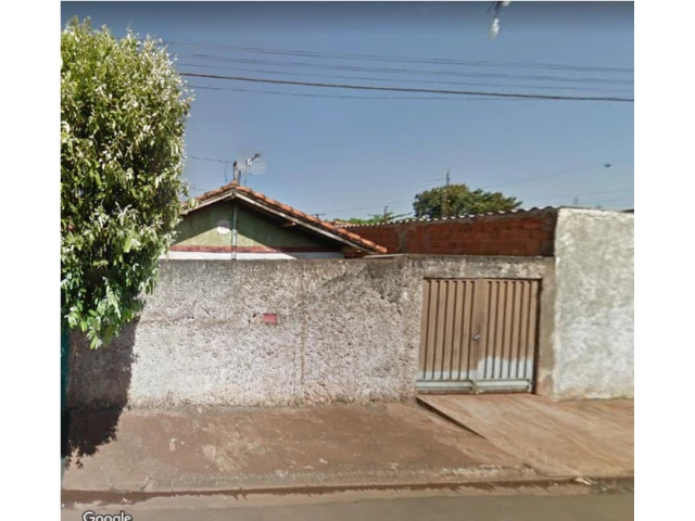 Casa - Terreno c/ 125m² - Morro Agudo/SP