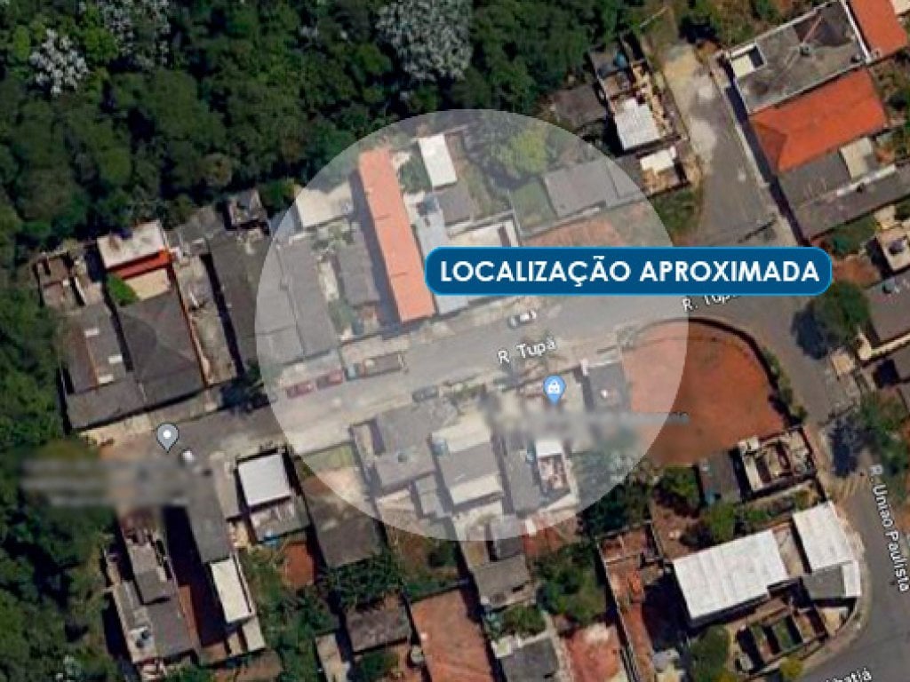 Direitos sobre Terreno com 972 m²
