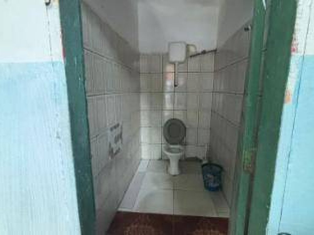 Prédio, Padrão, 0 Vaga(S) de Garagem