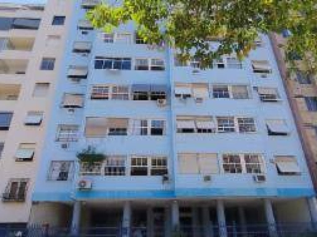 Apartamento 85 m ² (privativa + comum)