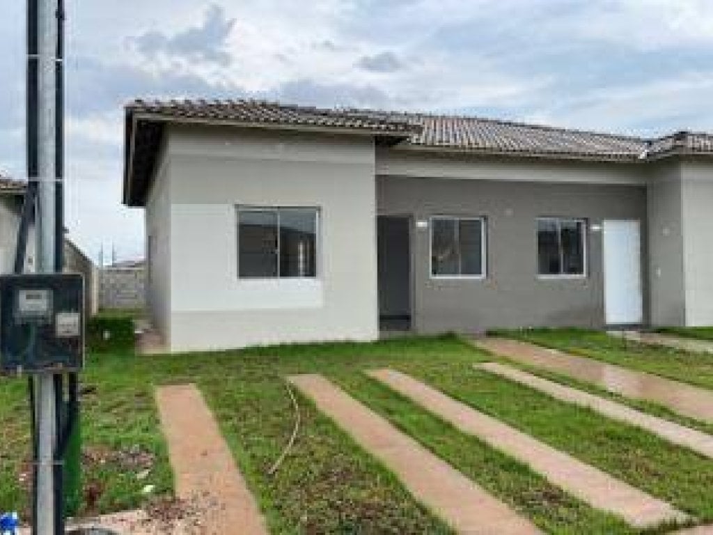 Casa em Condomínio 65 m²