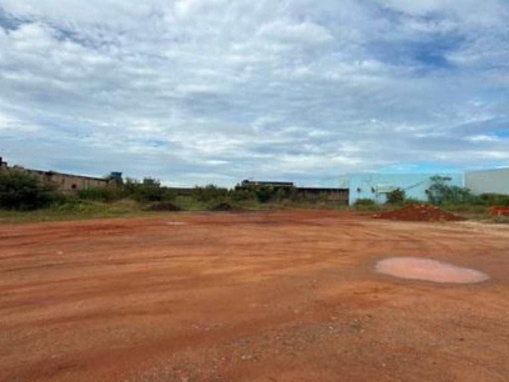 Terreno 600 m²