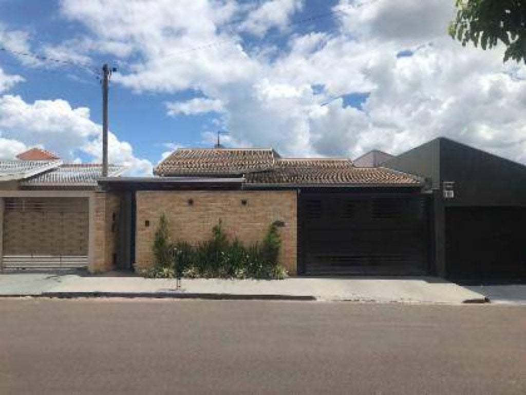 Casa 196 m²