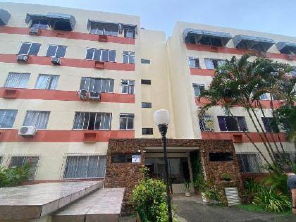 Apartamento 48 m² (privativa + comum)