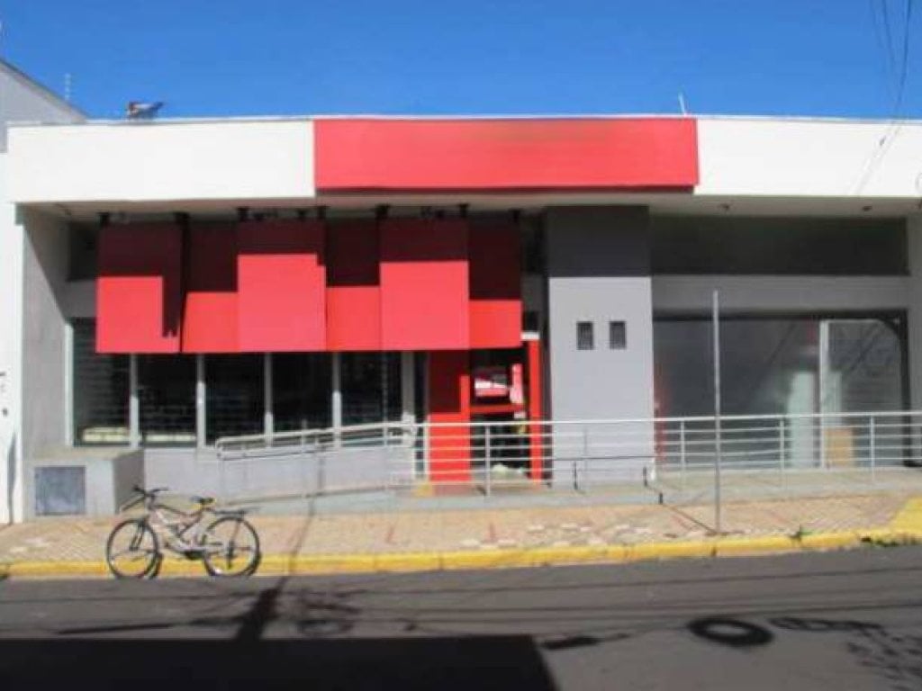 Ex-agência 192 m²