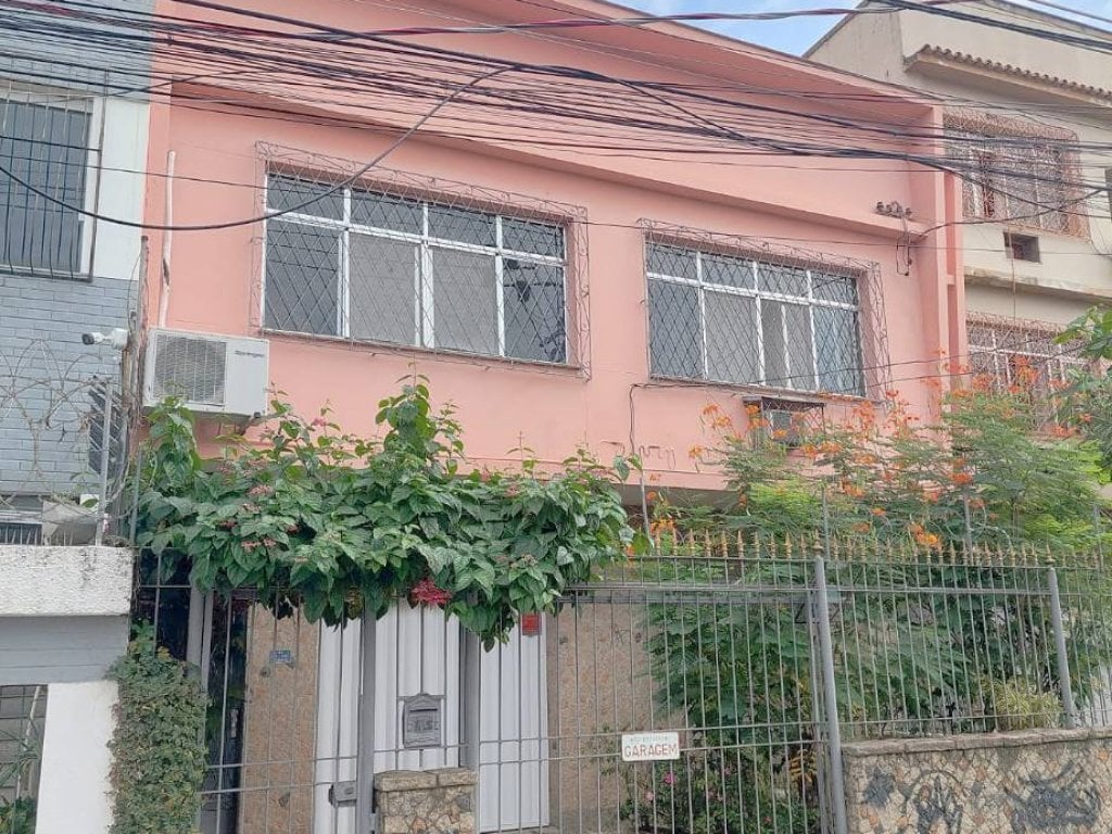 Apartamento 64 m² (privativa + comum)