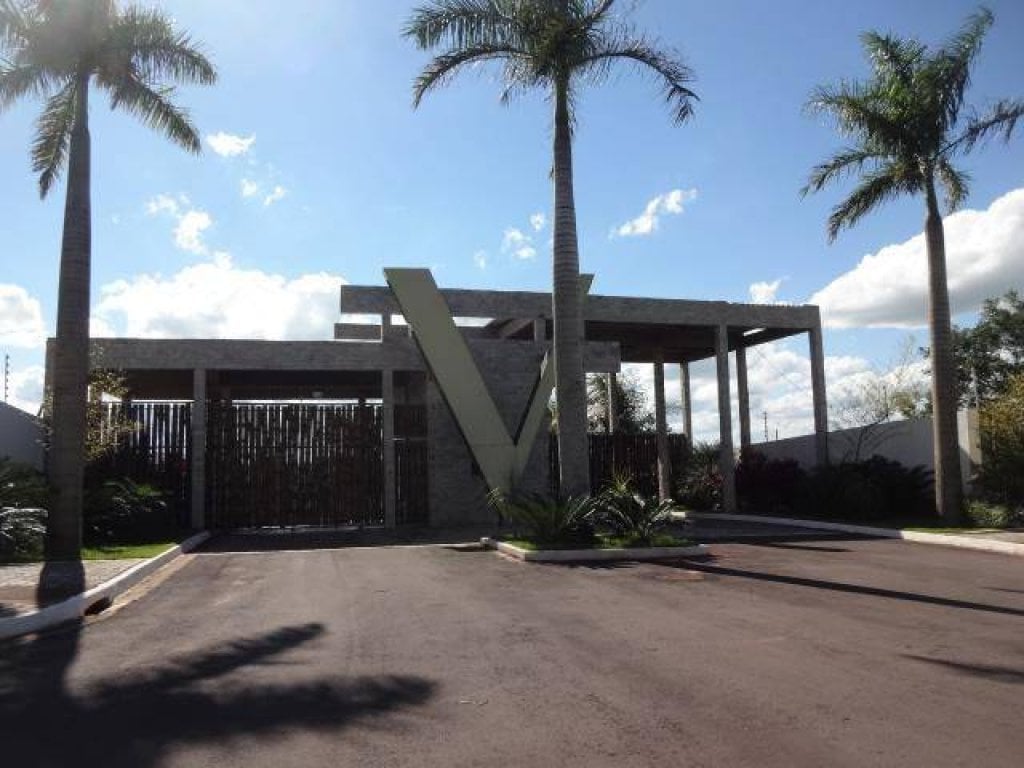 Terreno 501 m² (Lt. 06