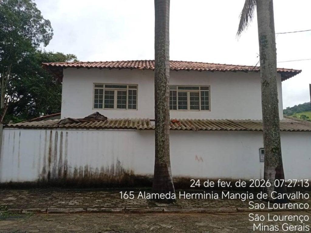 Casa 593 m²