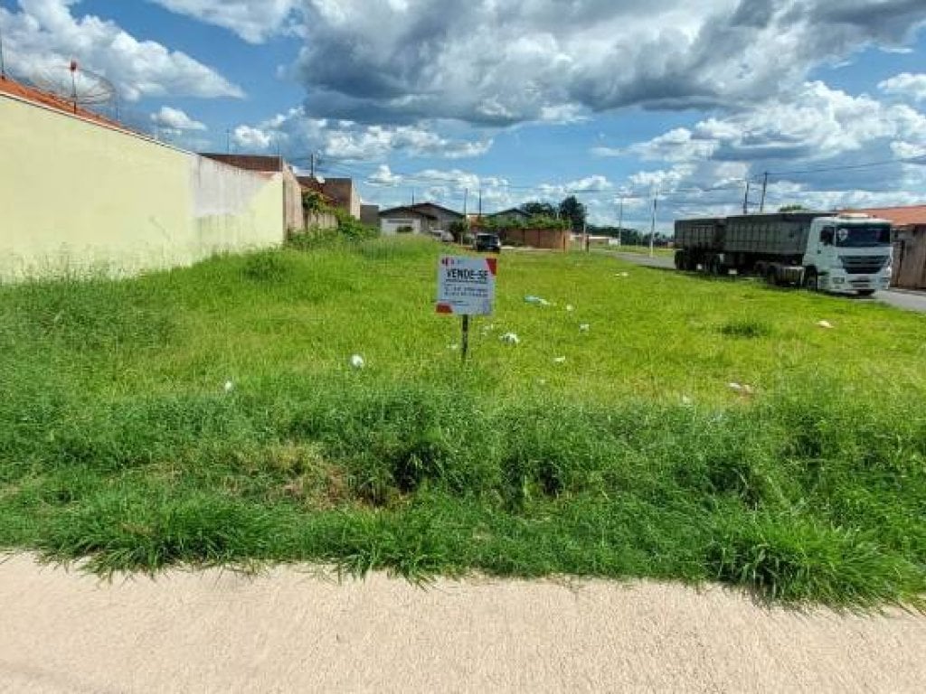 Terreno 250 m²