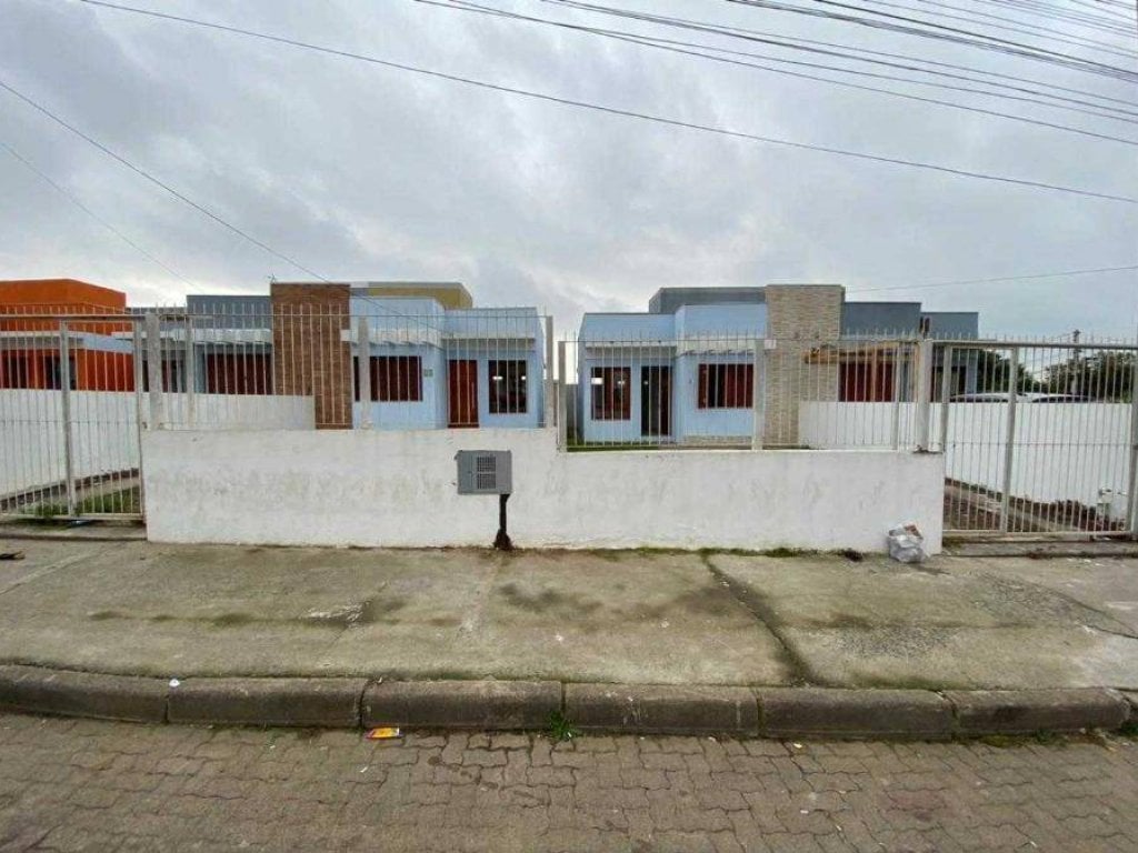 Casa, em Condomínio, 0 Vaga(S) de Garagem