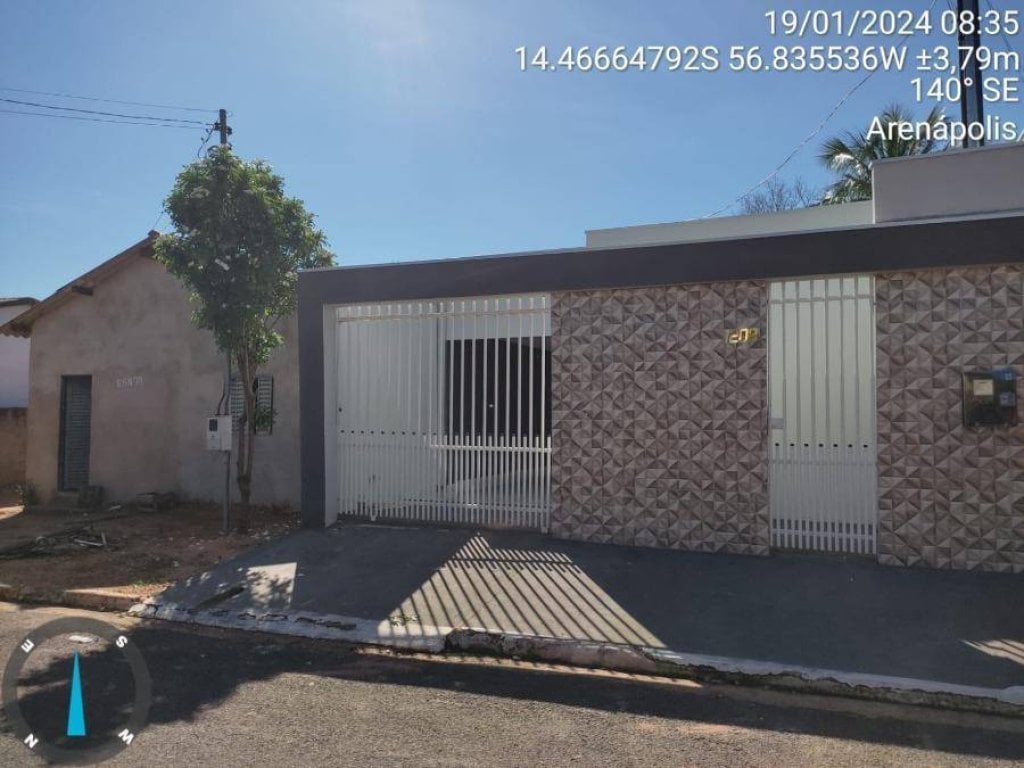 Casa, Padrão, 1 Vaga(S) de Garagem