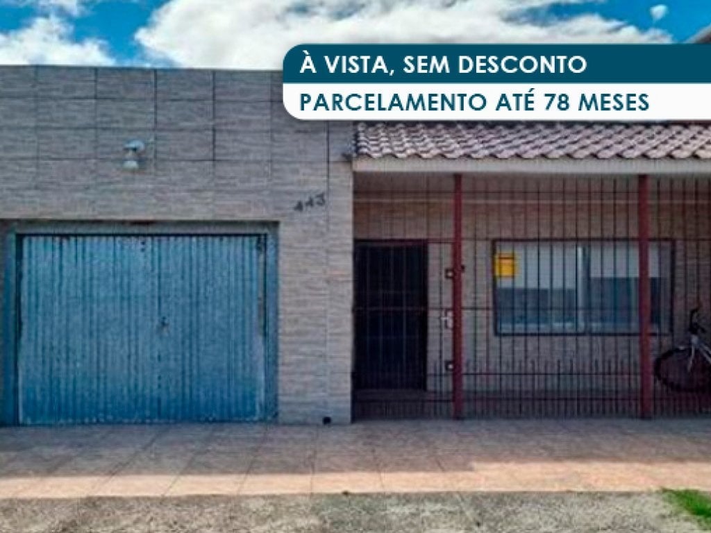 Casa em Terreno de 180 m²