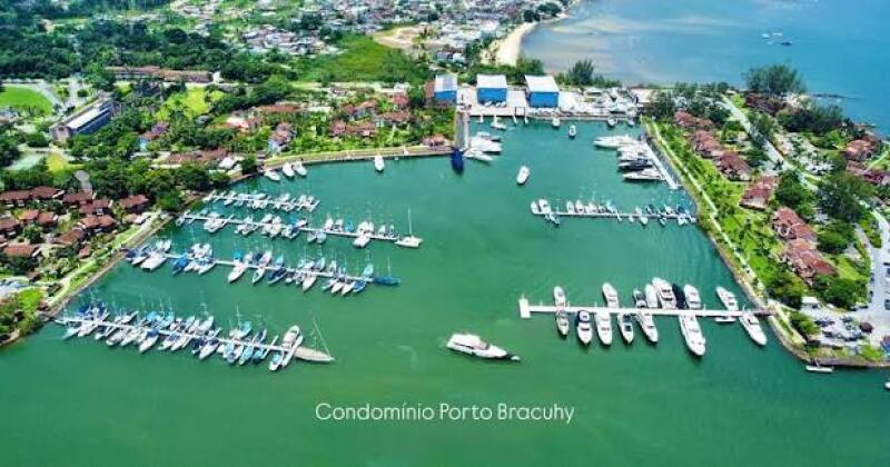 Área de terras de 19.144,19m² no Condomínio de alto padrão "Porto Bracuí", Angra dos Reis/RJ