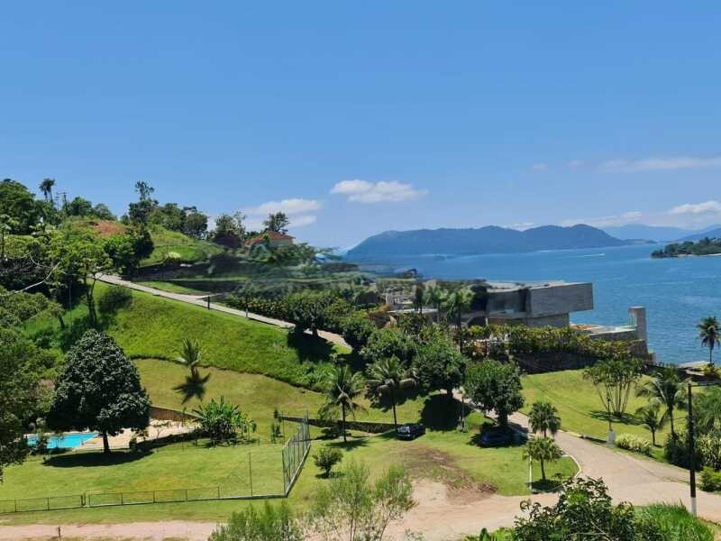 TERRENO EM ANGRA DOS REIS/RJ