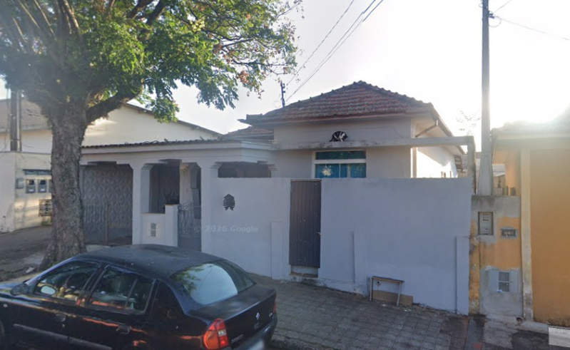 Imóvel situado à Rua Rodrigues César, nº 760, registrado sob transcrição nº 10.053