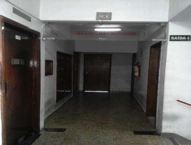 03) Salas 702, 704, 706 e 708, do Edificio Santa Monica, situado na Avenida Jerônimo Monteiro, nº 124, Centro, Vitória – ES