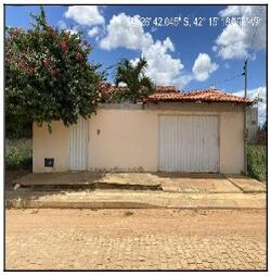 Casa - Área priv.: 102,2 m²Com 3 qt, 2 Banh., 1 Vaga Gar. - Loc.: RUA DR ANTONIO X DE ARAUJO, N. 22, LT 22 QD B - PARAMIRIM/BA - CEP: 46190000 - IPTU: 1010960034000 - Matr.: 7988 - Of.: 1