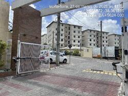Apto - Área priv.: 43,68 m²Com 2 qt, 1 Banh., 1 Vaga Gar. - Loc.: RUA DIRETA DO CAPELAO, N. 380, Apto. 302, BL 05 BOX 158, AREIA BRANCA, DUO RES SALVADOR NORTE - SALVADOR/BA - CEP: 41412010 - IPTU: 944835-7 - Matr.: 187725 - Of.: 2
