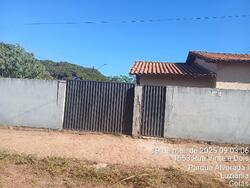 Casa - Área priv.: 58,17 m²Com 2 qt, 2 Banh., 1 Vaga Gar. - Loc.: RUA 22, N. SN, CS 01 BOX 01 QD 106, PARQUE ALVORADA I, COND GREEN PARK - LUZIANIA/GO - CEP: 72836350 - IPTU: 113593 - Matr.: 27374 - Of.: 2