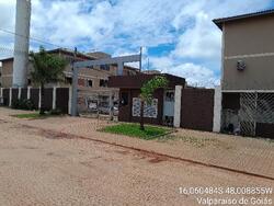 Apto - Área priv.: 44,77 m²Com 2 qt, 1 Banh., 1 Vaga Gar. - Loc.: RUA PARA, N. S/N, Apto. 101, CHACARA 02, QD 14, BL D, SETOR DE CHACARAS ANHANGUERA C, COND RES FABIO DE ANDRADE I - VALPARAISO DE GOIAS/GO - CEP: 72871659 - Matr.: 84720 - Of.: 1