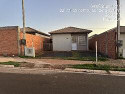Casa - Área priv.: 43,85 m²Com 2 qt, 1 Banh. - Loc.: RUA JULIANO CARDOSO DOS SANTOS (ANTIGA RUA C), N. 355, LT 13 QD D, RES BELLA VISTA II - ASSIS/SP - CEP: 19802652 - IPTU: 003/558/013 - Matr.: 79525 - Of.: 1