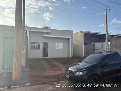 Casa - Área priv.: 49,8 m²Com 2 qt, 1 Banh. - Loc.: RUA DIVINO RAIMUNDO (ANTIGA RUA C), N. 181, LT 07 QD C, JARDIM PAULISTA, RES GIACOMO FADEL - CAMPOS NOVOS PAULISTA/SP - CEP: 19960250 - IPTU: 20900501 - Matr.: 24008 - Of.: 1