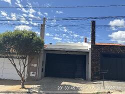 Casa - Área priv.: 97,6 m²Com 1 qt, 0 Banh. - Loc.: RUA UBALDO VERONEZ, N. 3500, LT 36 QD 04, RES ZANETTI, RES ZANETTI - FRANCA/SP - CEP: 14412366 - IPTU: 423050053600 - Matr.: 98613 - Of.: 1