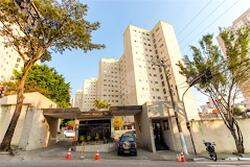 Apartamento no Condomínio Res. Marques de Lages