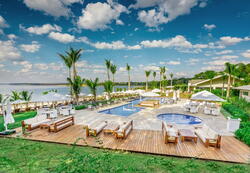 Terreno no loteamento Riviera de Santa Cristina XII