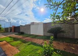01) Um Imóvel Situado na Vila Fátima em Jataí-GO