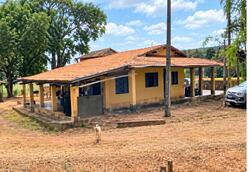 IMÓVEL RURAL C/BENFEITORIAS | ÁREA 27.225M² | FAZENDA " SESMARIA DO BARREIRO " | ARAXÁ/MG -Possibilidade de Parcelamento 30x